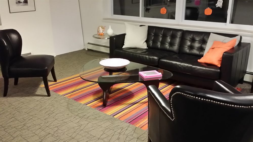 Motel Hotel Royal Oak 3*